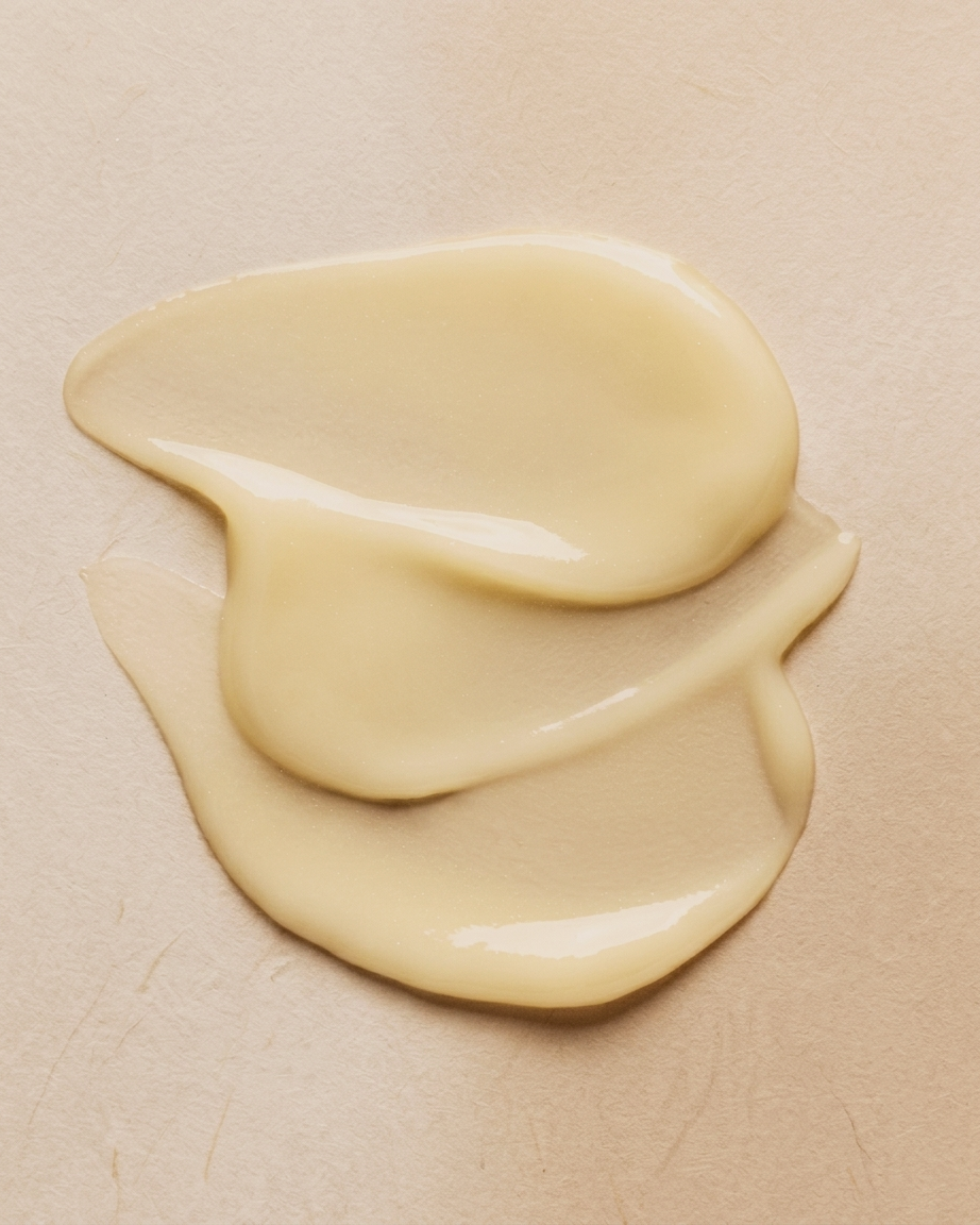 Close-up texture swatch of Tuberose & Co. Vitamin C+ Antioxidant Concentrate